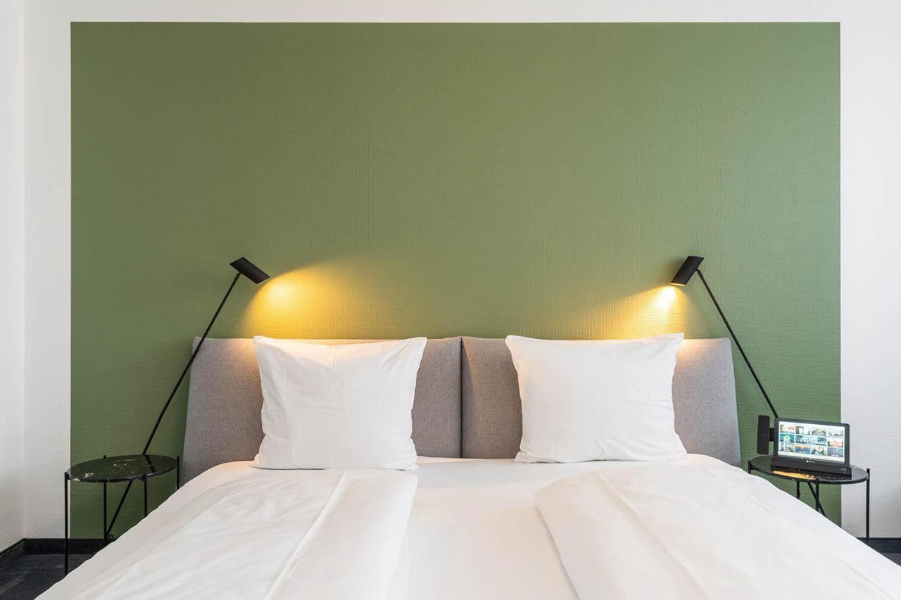 Hotel Frechener Hof Екстериор снимка
