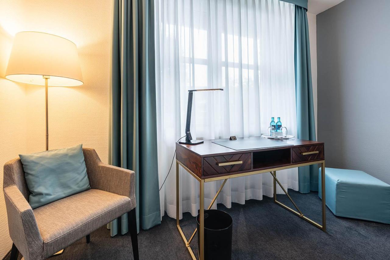 Hotel Frechener Hof Екстериор снимка