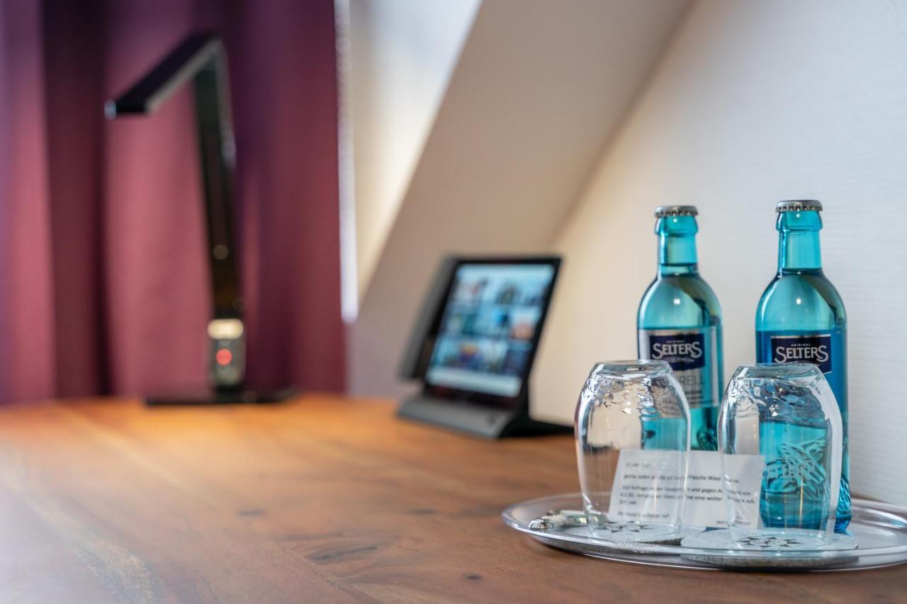Hotel Frechener Hof Екстериор снимка